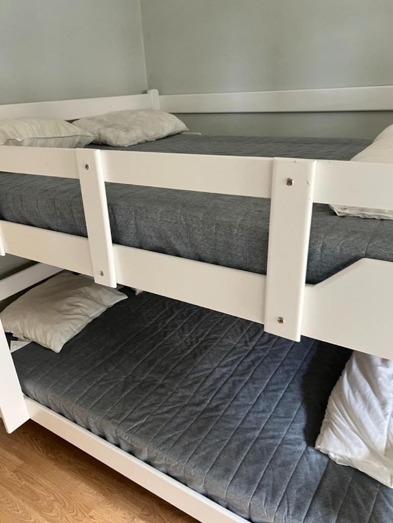 Ruim, Lichtrijk Appartement Met Groot Terras Uitstekend Gelegen In Де Панбархат Экстерьер фото